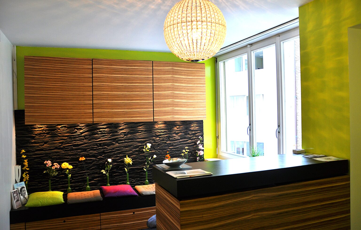 Basel Kosmetikstudio Basel Cosmos Cosmetics Hautfpflege Gesichtsbehandlungen